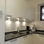 Al