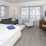 Hotel Al